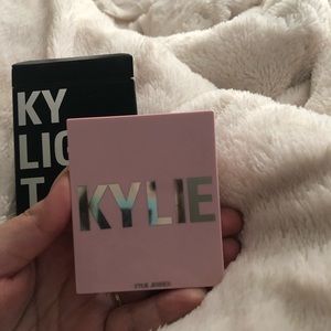 Kylight Princess Please